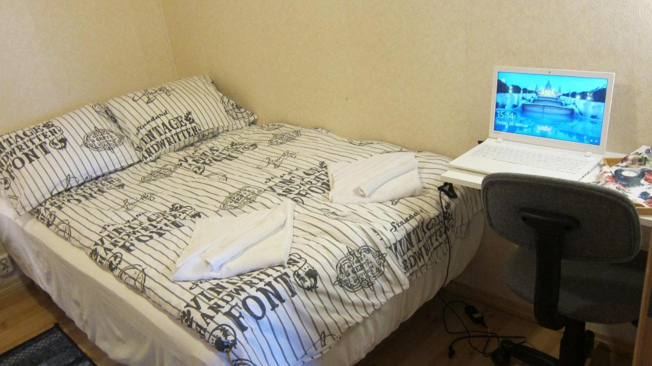 Heloise'S Accommodation Fredvang Bagian luar foto