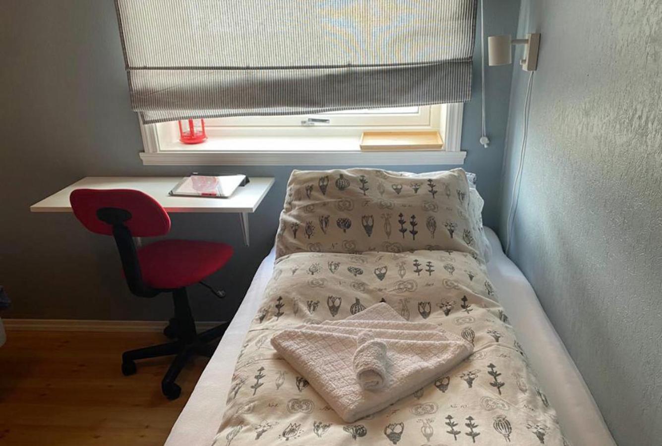 Heloise'S Accommodation Fredvang Bagian luar foto